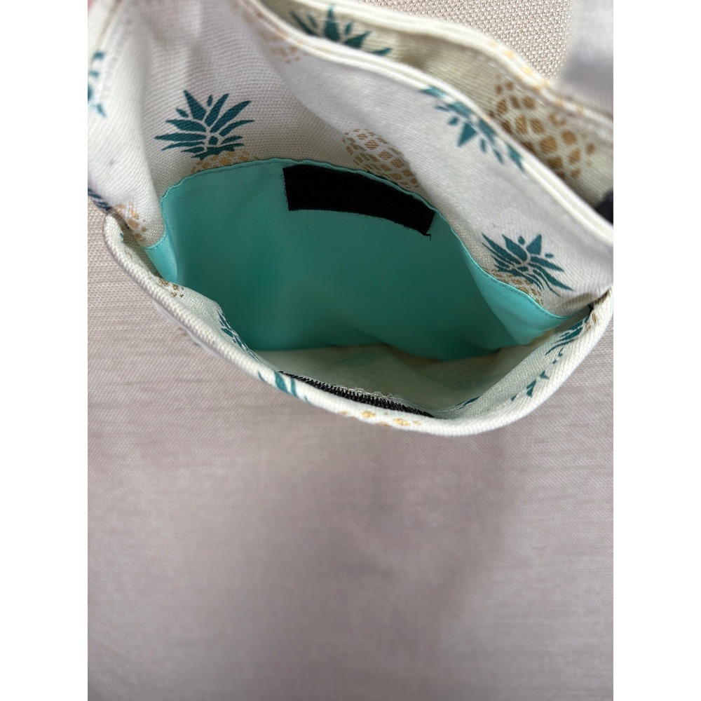 KAVU Keeper Crossbody Bag Canvas Pineapple Print‎ Tropical Shoulder Purse Cream - Picture 5 of 5
